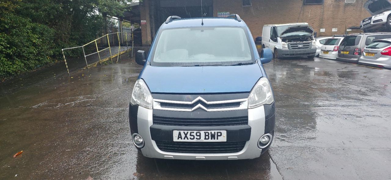 Citroen Berlingo 2 (B9) 2009 - фото №1