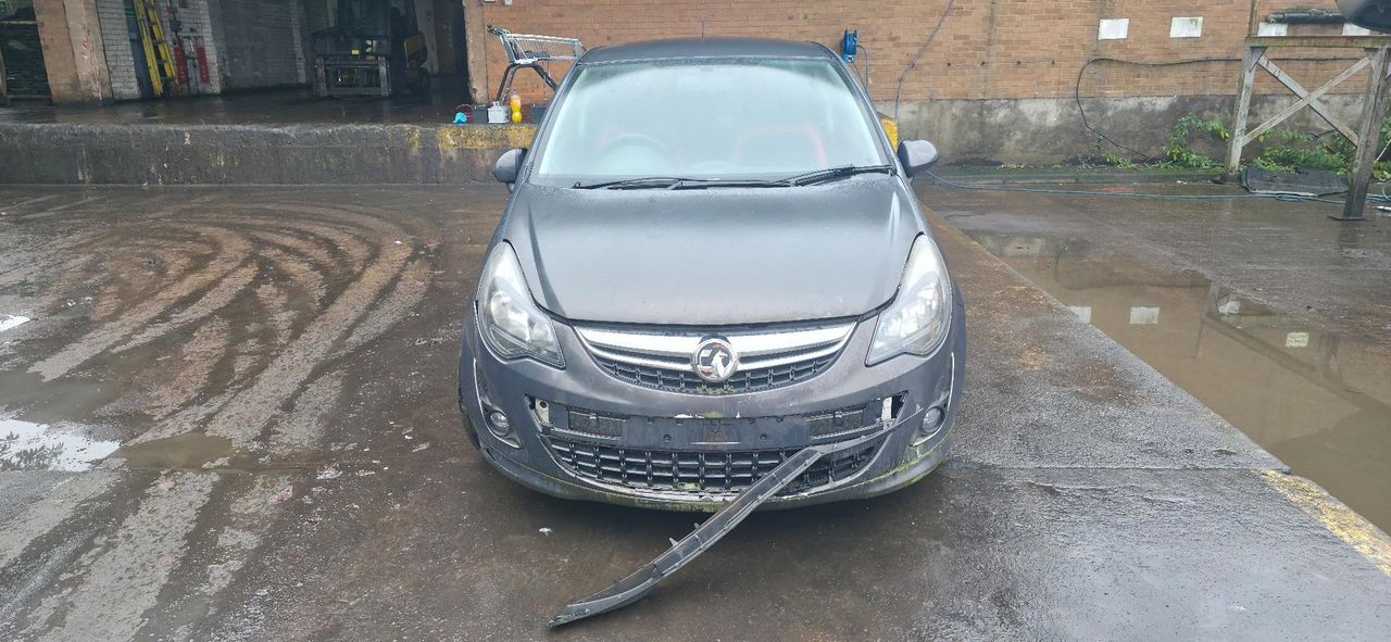 Opel Corsa D рест. 2014 - фото №1