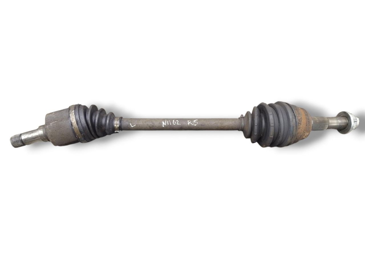 полуось передняя левая (приводной вал, ШРУС) Citroen Jumper 2 поколение 2009, 2.2 л., HDi, 4HV (P22DTE), дизель, 5МКПП, blanc banquise / ewp, микроавтобус, передний привод, правый руль, 3272PA, 3272PC