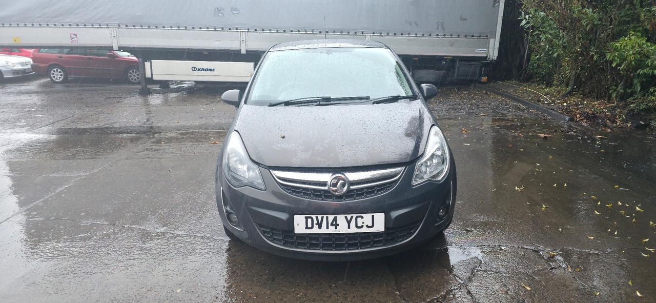 Opel Corsa D рест. 2013 - фото №1