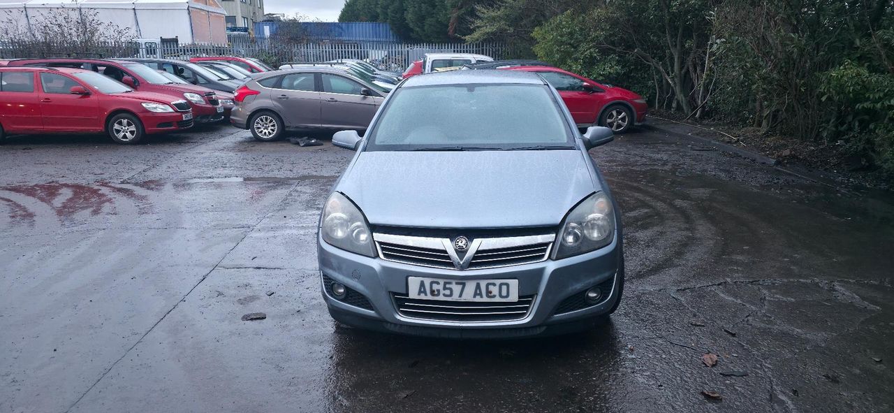 Opel Astra H/Family рест. 2007 - фото №1