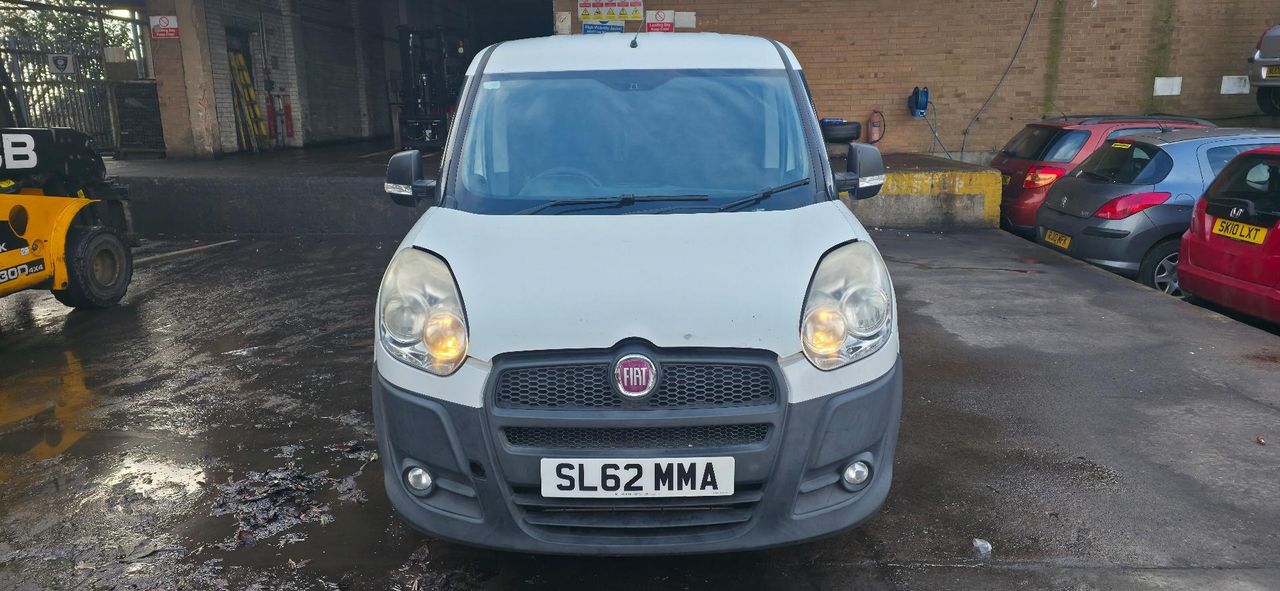 Fiat Doblo 2 2012 - фото №1
