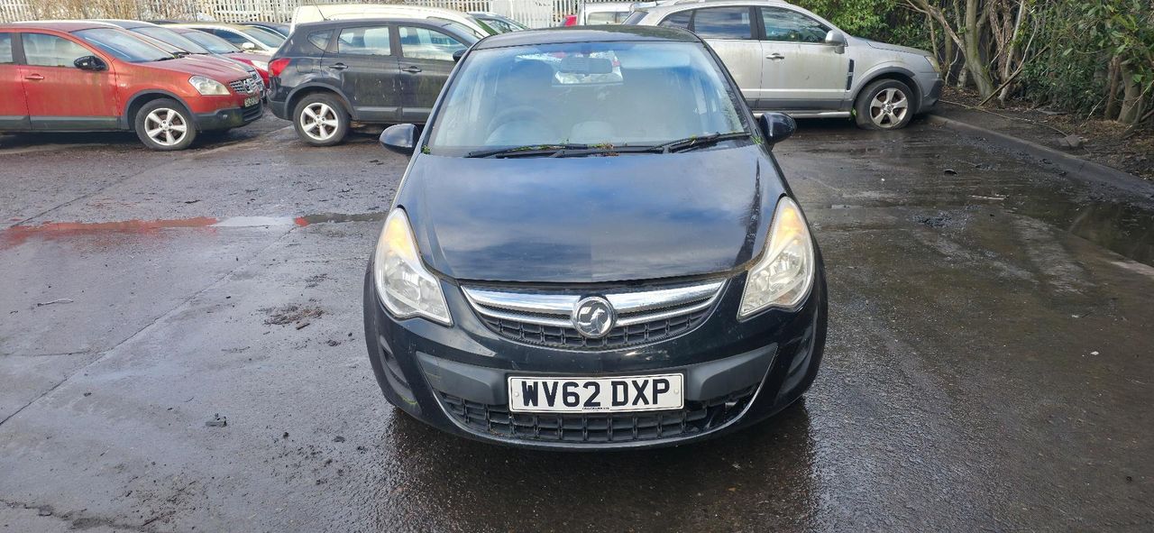 Opel Corsa D рест. 2012 - фото №1