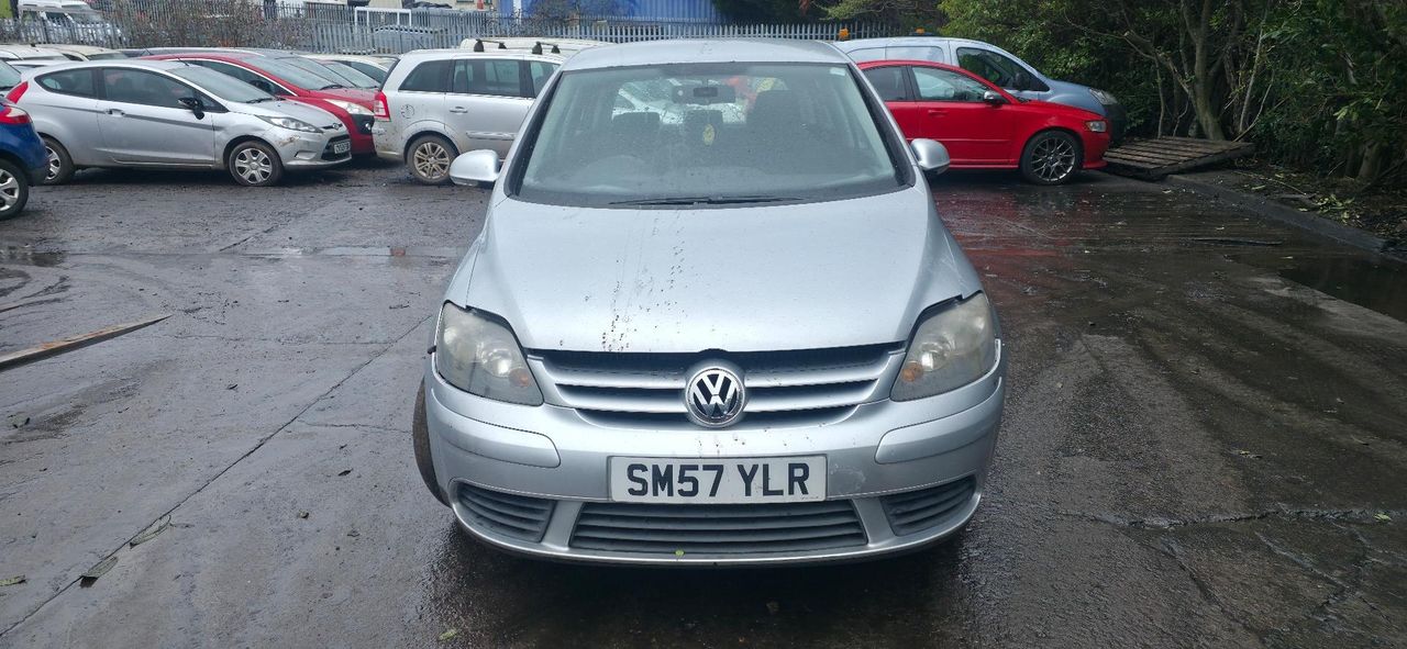 Volkswagen Golf Plus 2007 - фото №1