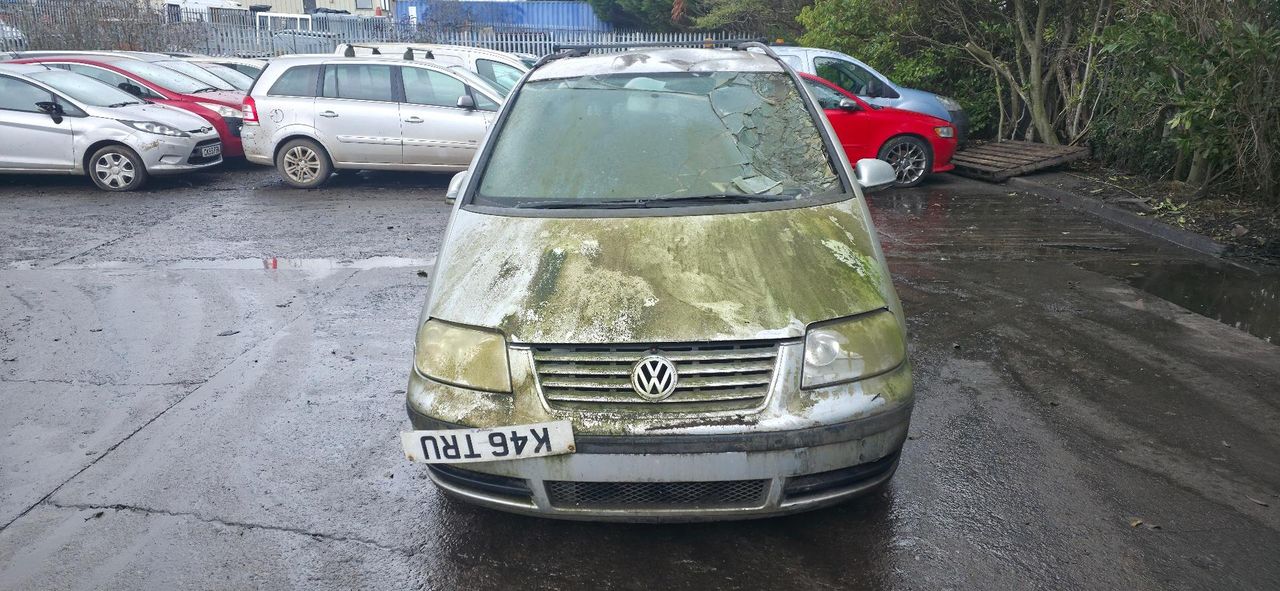 Volkswagen Sharan 2-й рест. 2004 - фото №1