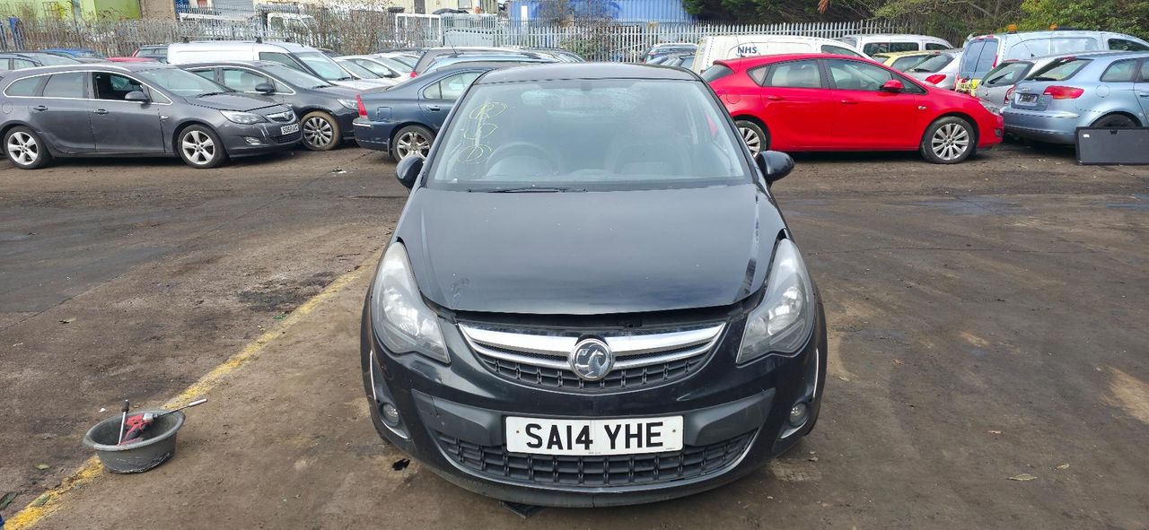 Opel Corsa D рест. 2014 - фото №1