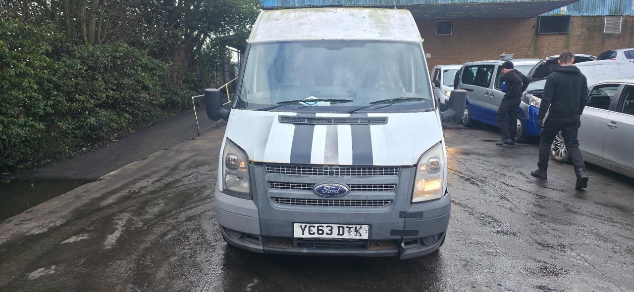 Ford Transit 7 2013 - фото №1