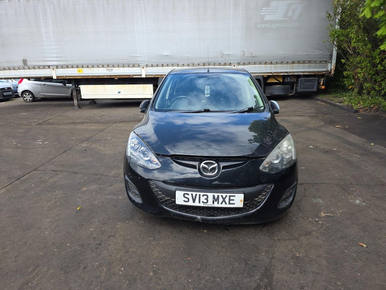 Mazda 2 2 рест. 2013 - фото №1