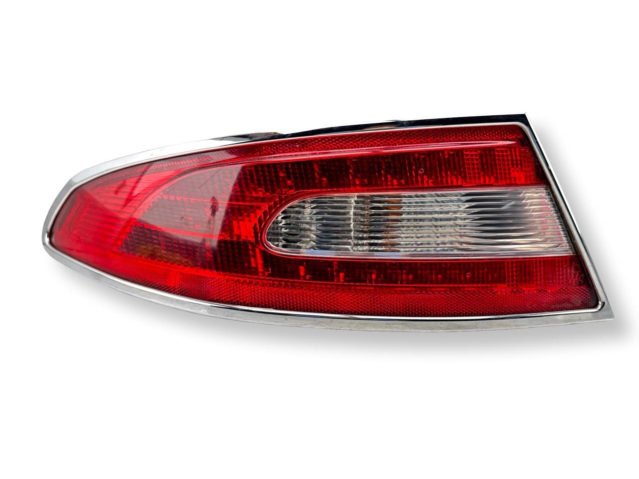 фонарь задний левый Jaguar XF X250 250 2008, 2.7 л., D, AJD, дизель, АКПП, sienna grey / 2030, седан, задний привод, правый руль, 8X2313405BD