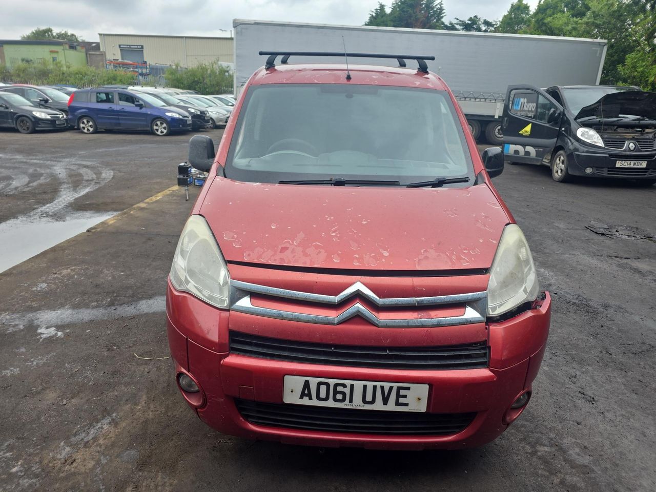 Citroen Berlingo 2 (B9) 2011 - фото №1