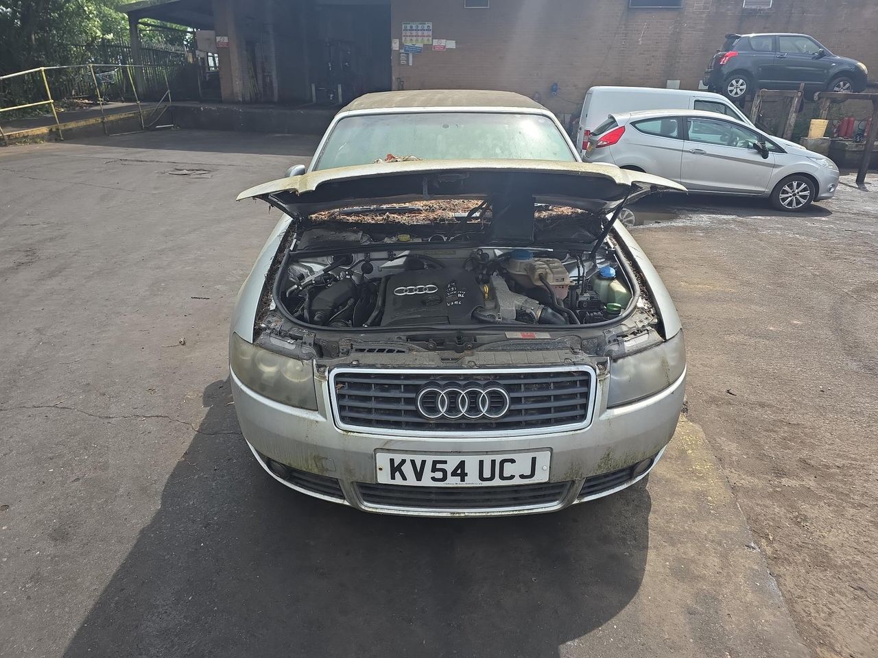 Audi A4 B6 2004 - фото №1