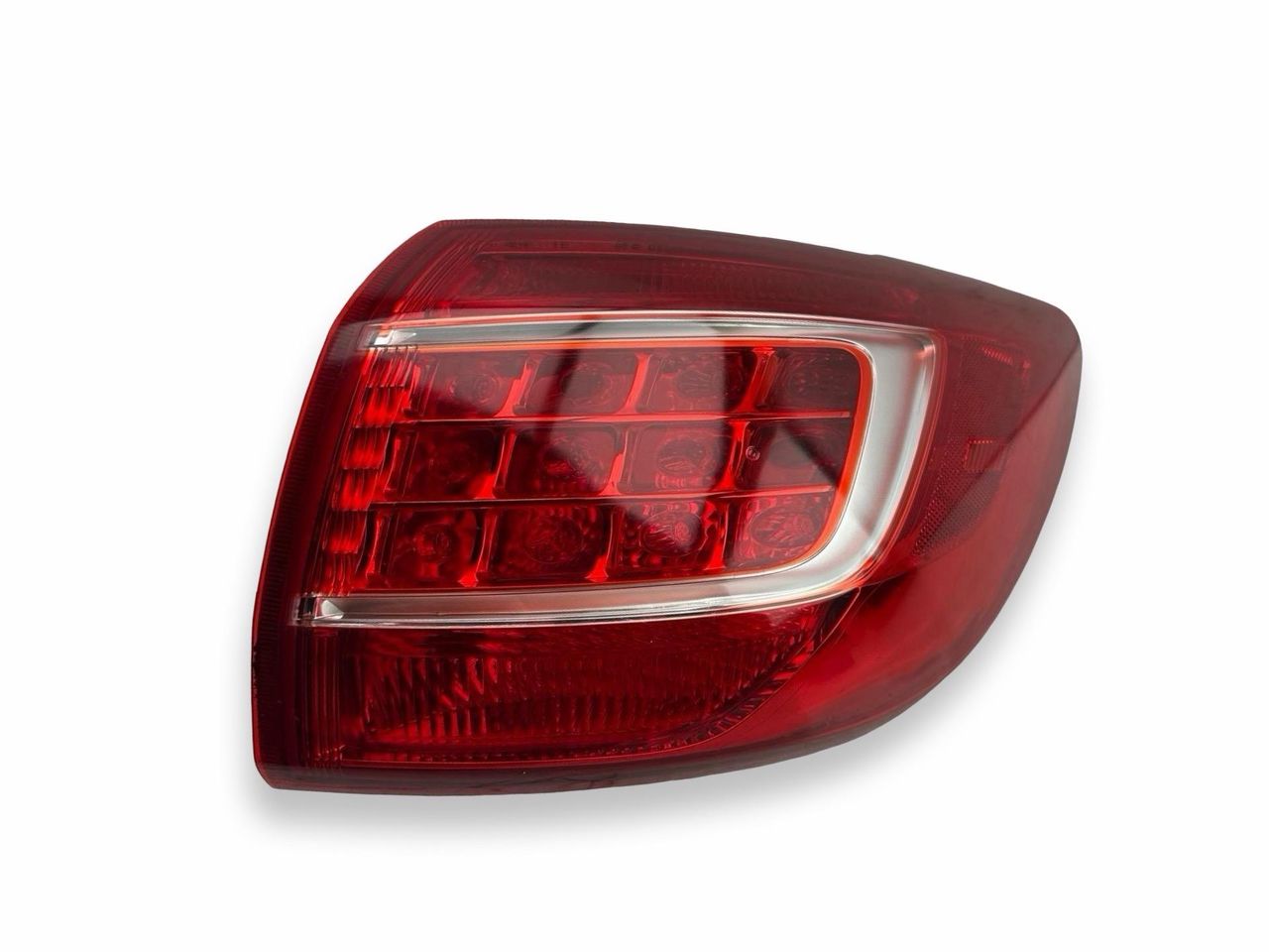 фонарь задний правый Kia Sportage 3 поколение SL 2011, 1.7 л., CRDi, дизель, 6МКПП, внедорожник 5 дв., передний привод, правый руль, 92402-3W010 - фото №1