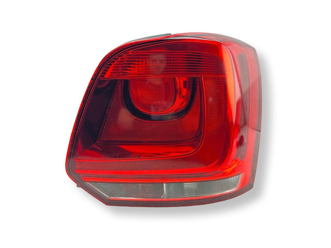 фонарь задний правый Volkswagen Polo 5 поколение 2010, 1.2 л., i, CGPB, бензин, 5МКПП, хетчбэк 5 дв., передний привод, правый руль, 6R0945112C, 6R0945096K - фото №1