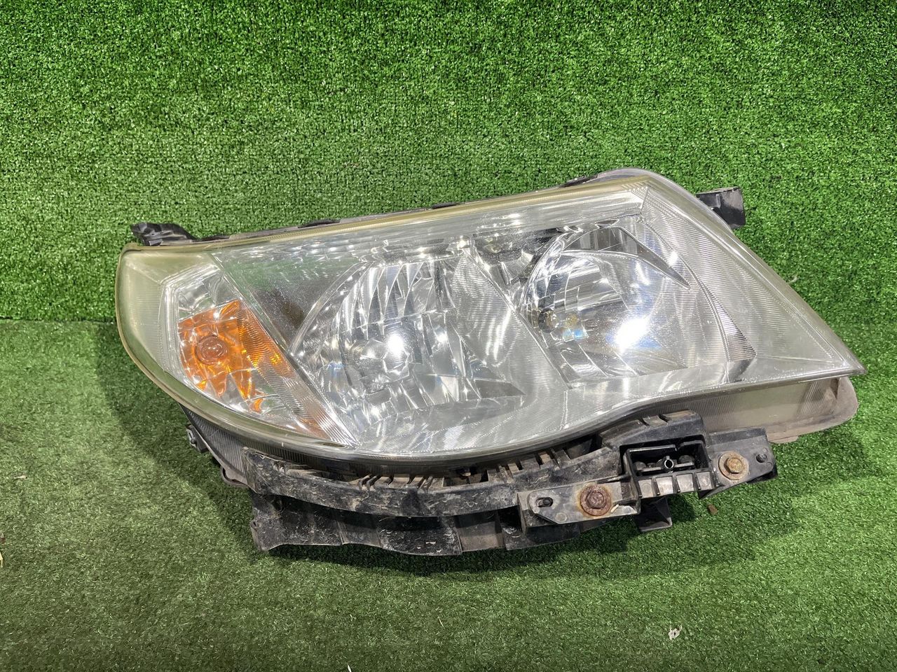 Фара галоген правая Subaru Forester 3 поколение (SH) SH 2010, 2.0 л., TD, EE20Z, дизель, 6МКПП, camellia red / 69z, внедорожник 5 дв., полный привод, правый руль, BCC7187 - фото №1