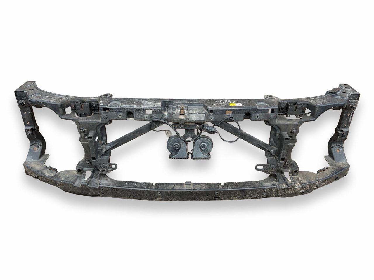 передняя панель крепления облицовки (телевизор) Land Rover Discovery 4 поколение L319 2011, 3.0 л., TD, 306DT, дизель, АКПП, zermatt silver / 798, внедорожник 5 дв., полный привод, правый руль, AH22-8A297-AA - фото №1