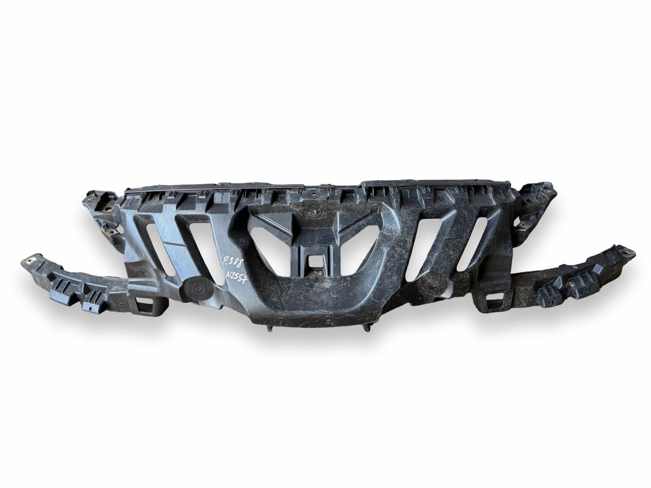 крепление бампера Peugeot 308 T7 2008, 1.6 л., HDi, 9HZ (DV6TED4), дизель, 6МКПП, noir perla nera / ktv, хетчбэк 5 дв., передний привод, правый руль, 9680389077 - фото №1