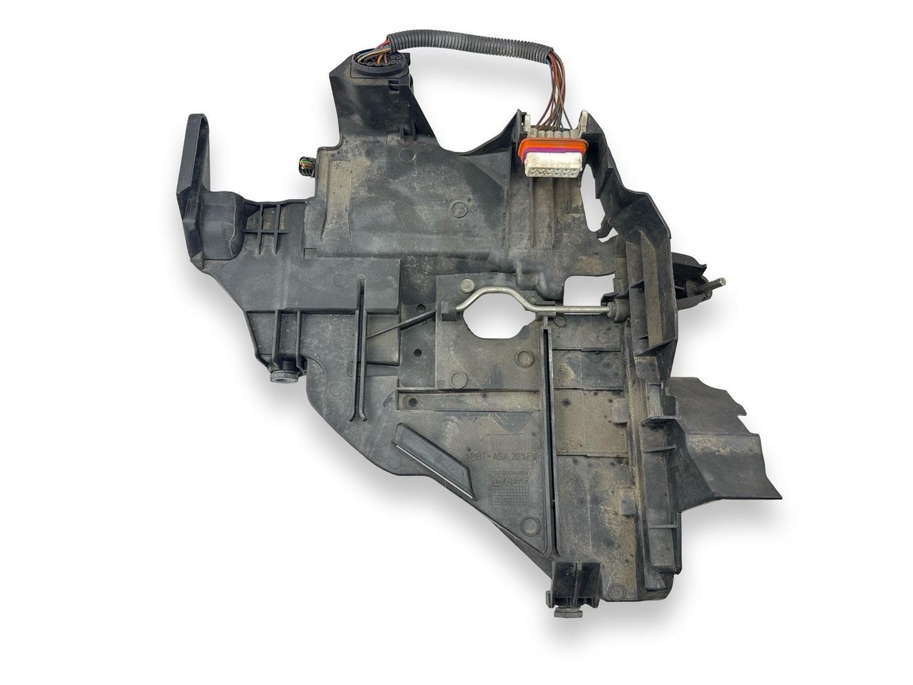 крепление фары правой Volkswagen Touareg 1 поколение 2004, 3.0 л., TDi, BKS, дизель, АКПП, reflex silver, внедорожник 5 дв., полный привод, правый руль, 7L6941614C - фото №1