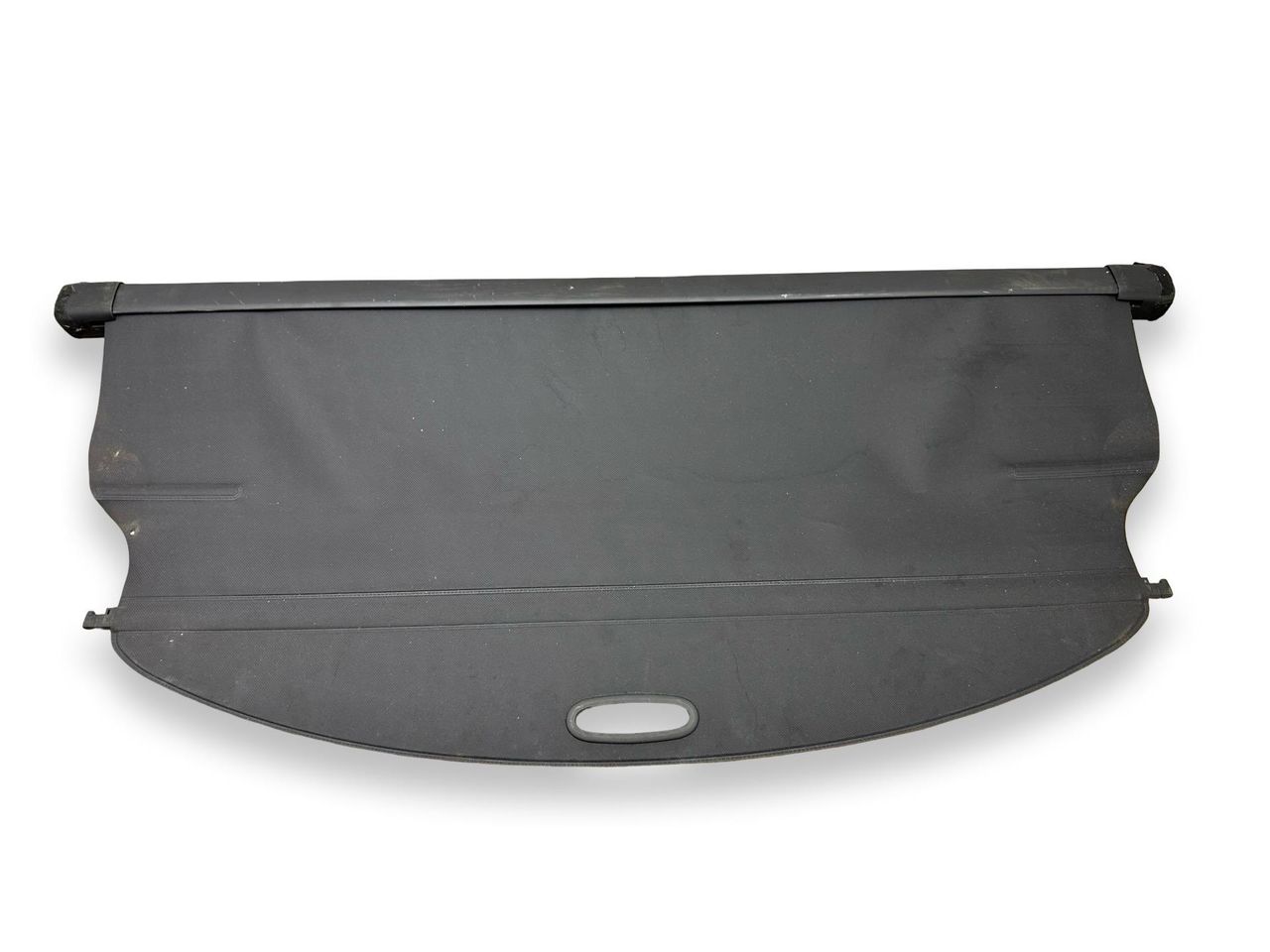 шторка багажника Hyundai ix35 1 поколение LM 2012, 1.7 л., CRDi, D4FD, дизель, 6МКПП, steel gray ii / zar, внедорожник 5 дв., передний привод, правый руль, 85910-2Y0009P - фото №1
