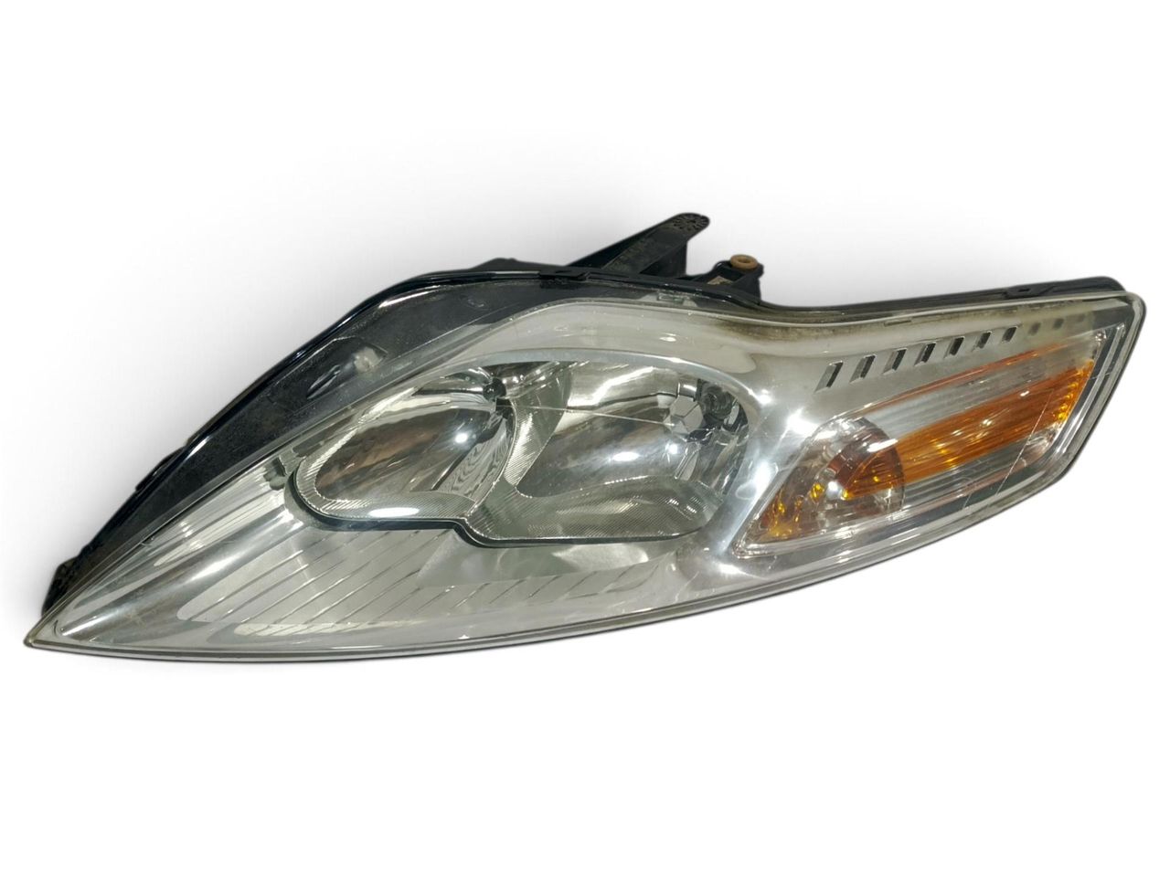 Фара галоген левая Ford Mondeo 4 поколение 2008, 2.0 л., TDCi, QXBA, дизель, 6МКПП, sea grey / x6, лифтбэк, передний привод, правый руль, 7S71-13W030-BH - фото №1
