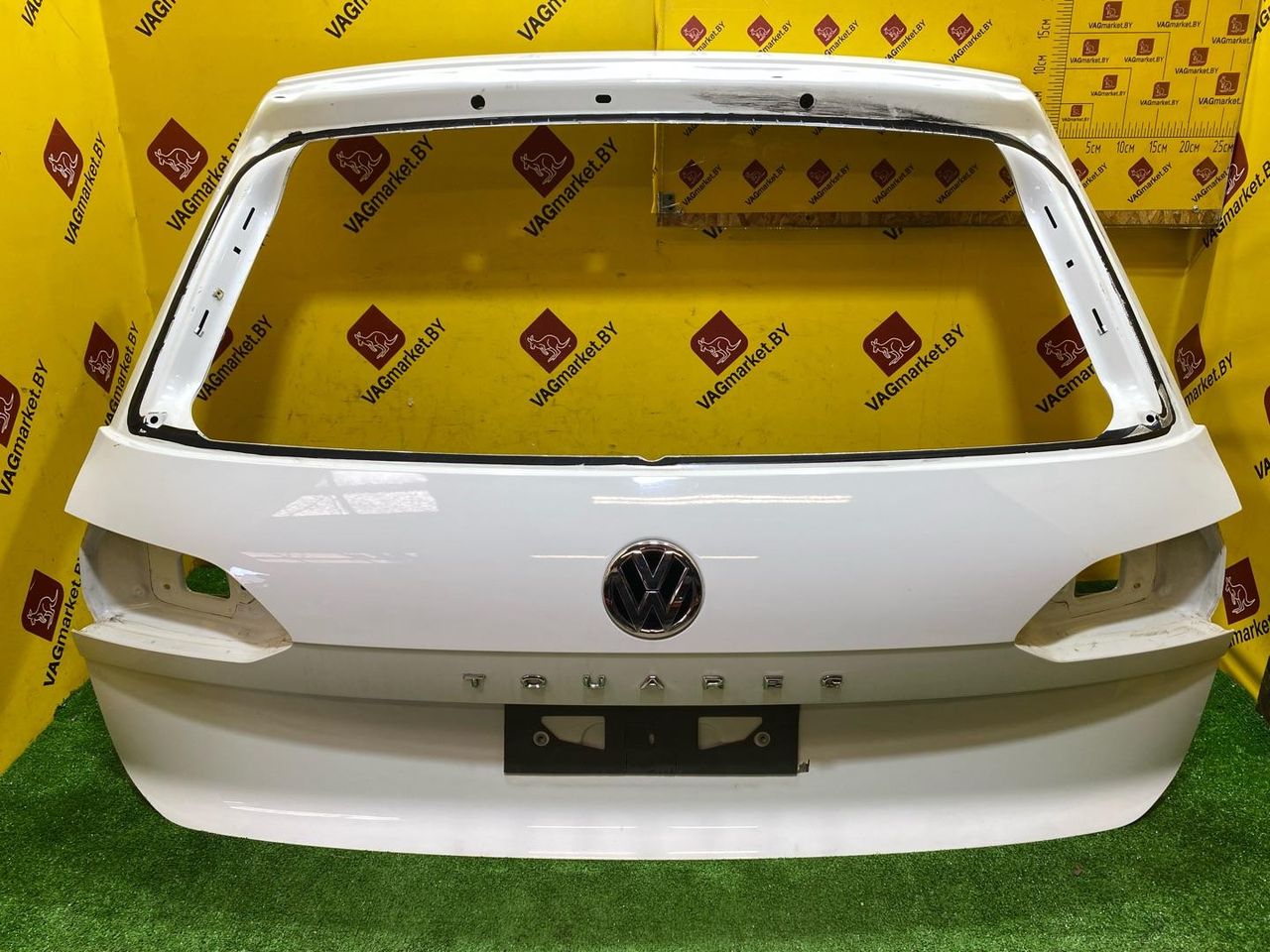 крышка багажника (дверь 3-5) Volkswagen Touareg 3 поколение 2019, 3.0 л., дизель, 760827025E