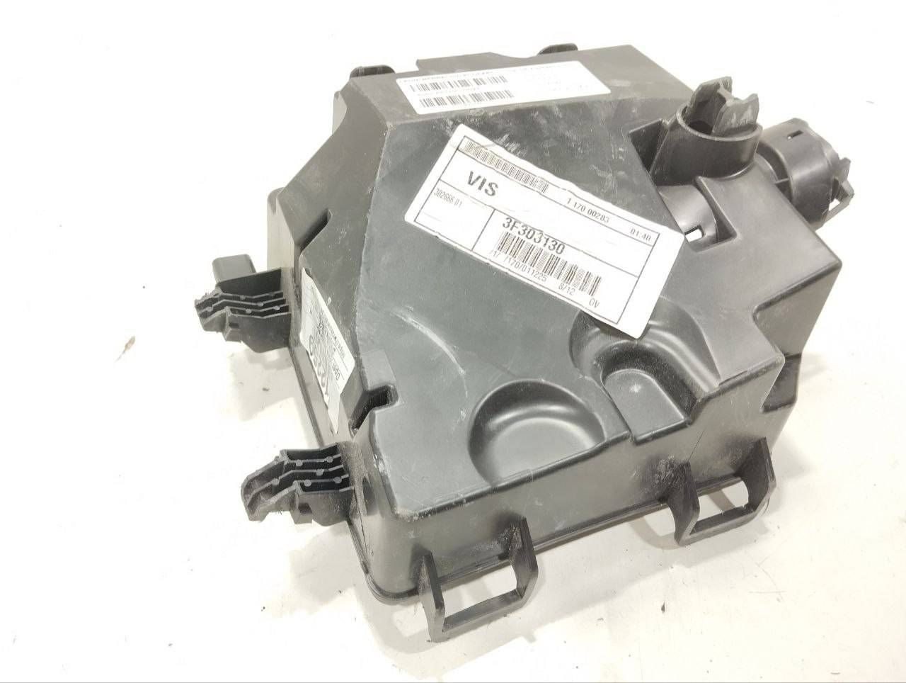 короб предохранителей Opel Astra L 2023, 9843059080 - фото №1