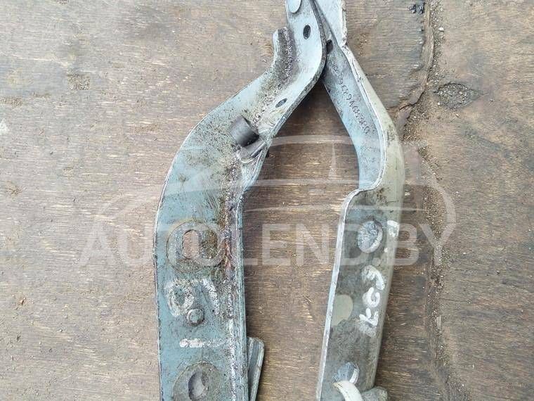 петля капота правая Peugeot 607 1 поколение 2002, 2.2 л., дизель, МКПП, седан
