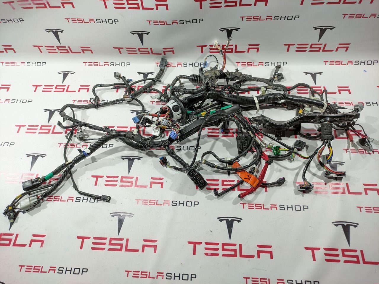 Электропроводка салона Tesla Model 3 1 поколение 2019, 1067955-00-G - фото №1