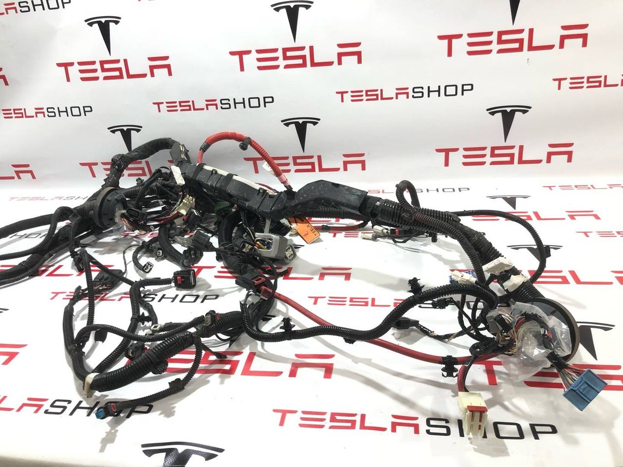 разъем (фишка) проводки Tesla Model Y 1 поколение 2021, 1489058-11-E - фото №1