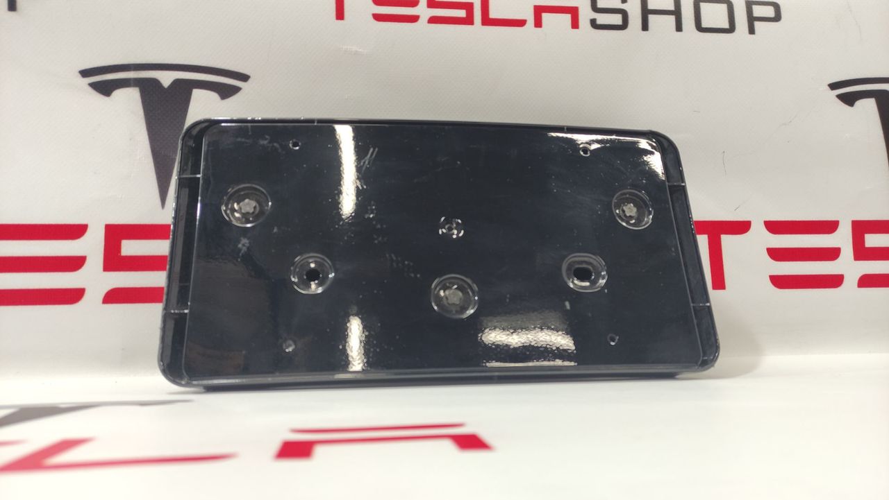 бленда Tesla Model S 1 поколение [2-й рестайлинг] (2021 - 2026), 1588287-00-A, 1588288-00-B, 1588289-00-A