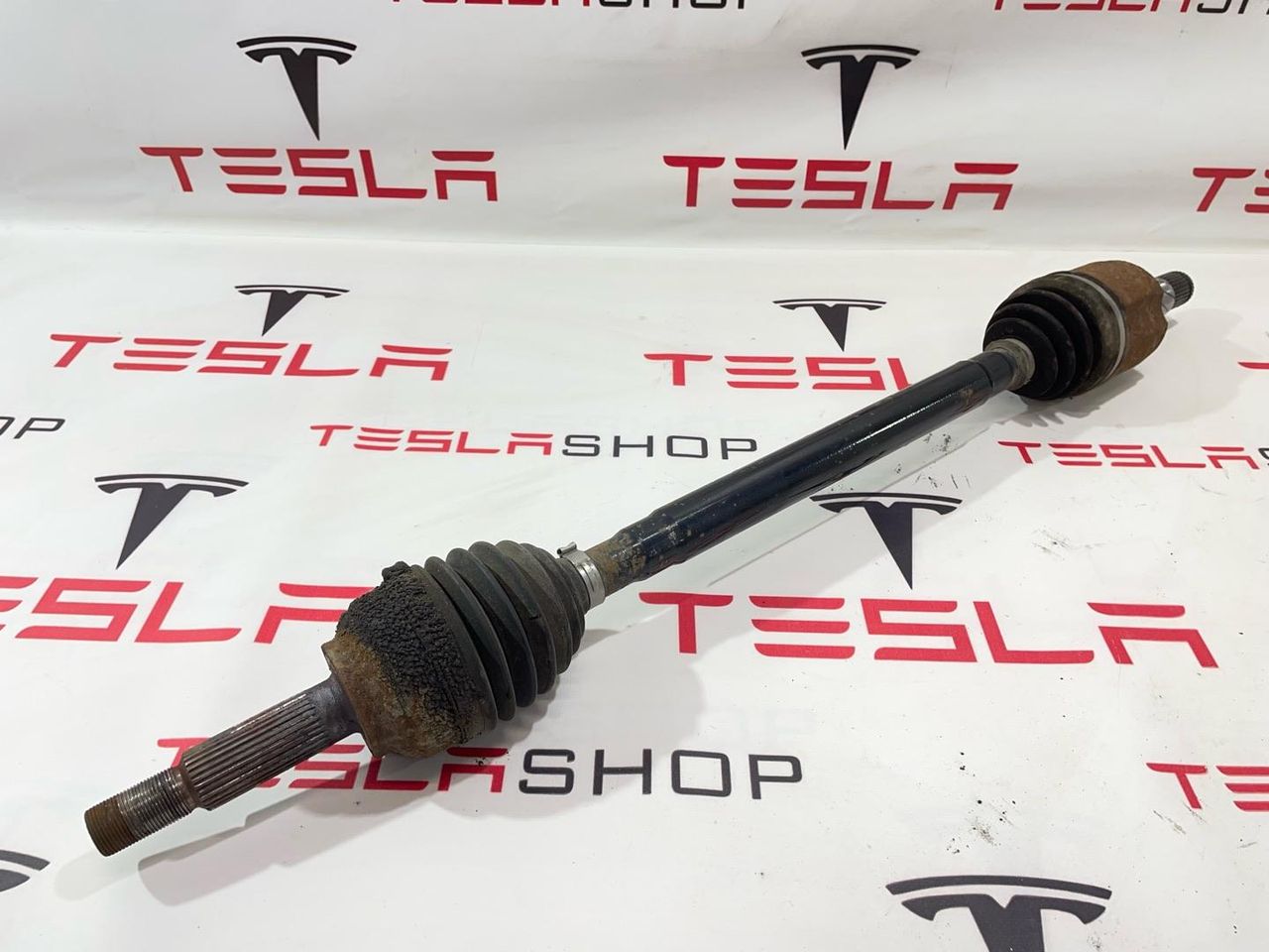 полуось задняя (приводной вал, ШРУС) Tesla Model S 1 поколение 2015, 1007719-01-B