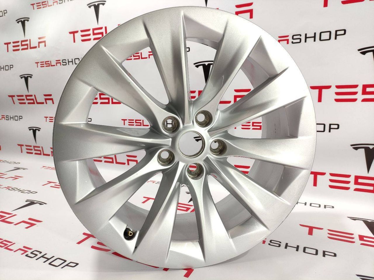 диск литой Tesla Model X 1 поколение 2019