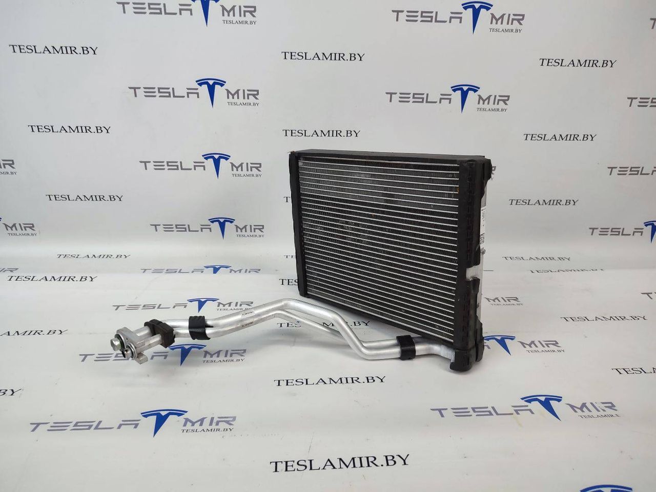 испаритель кондиционера Tesla Model 3 1 поколение 2020, 1494714-99, 1099999-00, T86957B, T74854B - фото №1