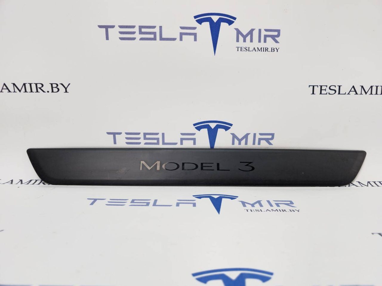 накладка на порог Tesla Model 3 1 поколение 2022, 1504763-00 - фото №1