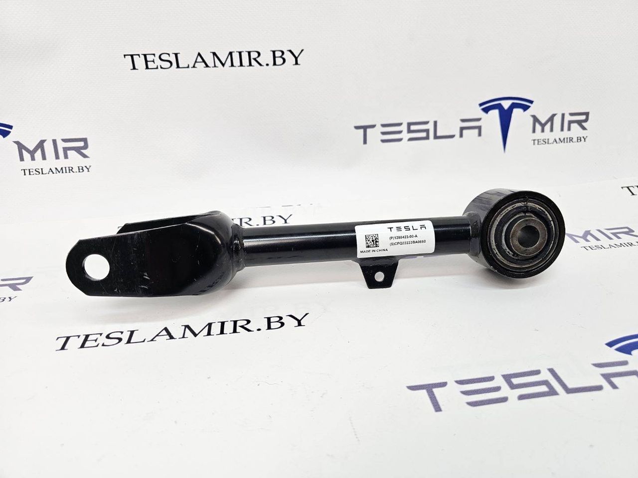 рычаг задний Tesla Model 3 1 поколение 2020, 1188423-00, 1044423-00, 1288423-00 - фото №1
