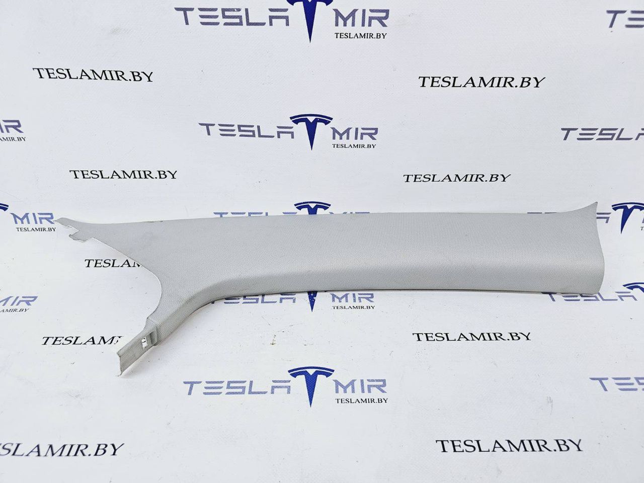 Накладка декоративная стойки А внутренняя правая верхняя Tesla Model 3 1 поколение 2023, 1086241-91, 1086241-00 - фото №1