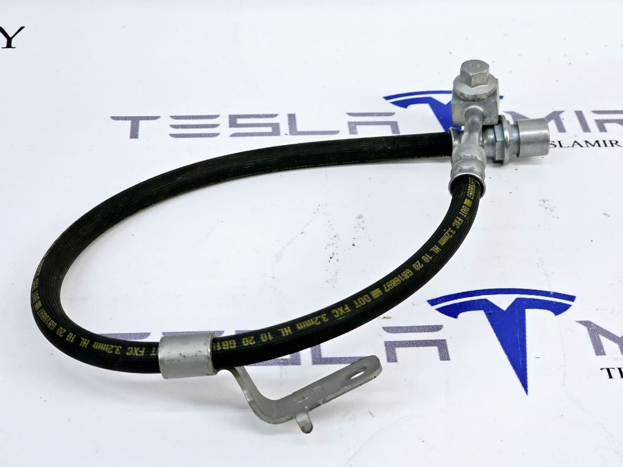 шланг тормозной Tesla Model 3 1 поколение 2023, 1044721-00 - фото №1