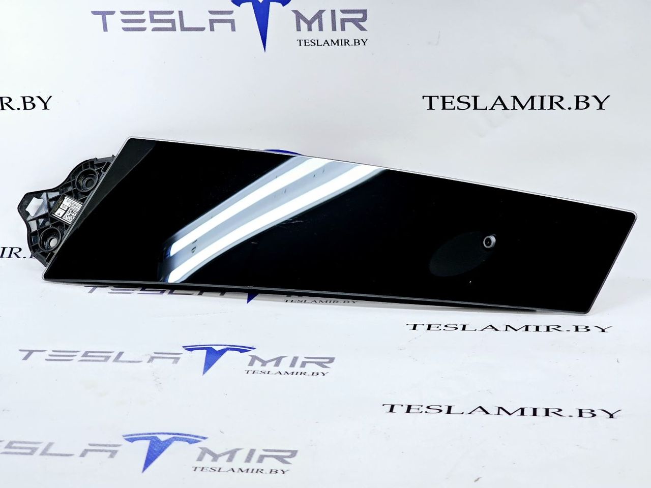 Накладка стойки B наружная + камера правая Tesla Model 3 1 поколение 2023, 1100619-00, 1109255-00, 1100441-00, 1089773-00 - фото №1
