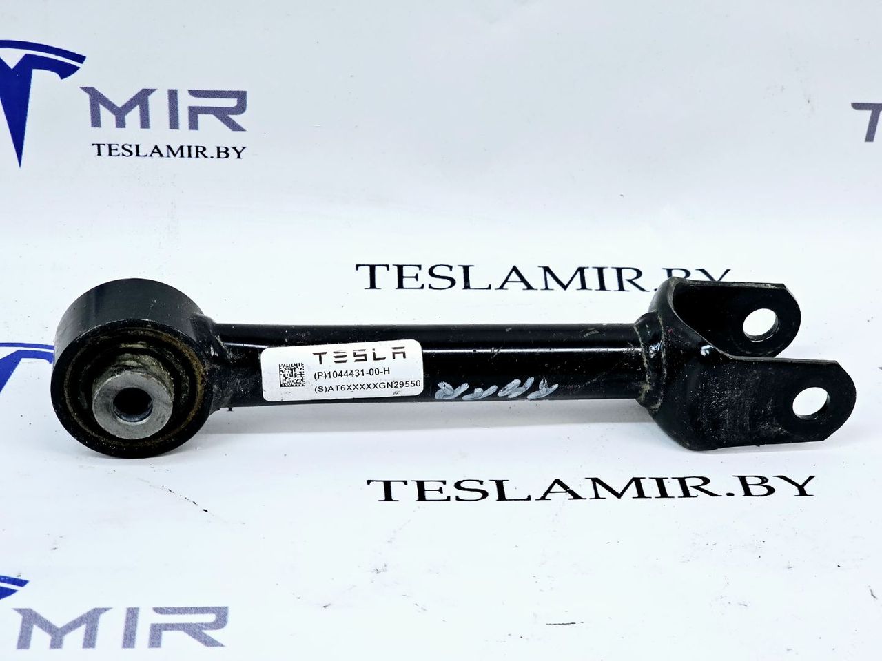 Рычаг схождения задний поперечный Tesla Model 3 1 поколение 2023, 1044431-00, 1188431-00 - фото №1