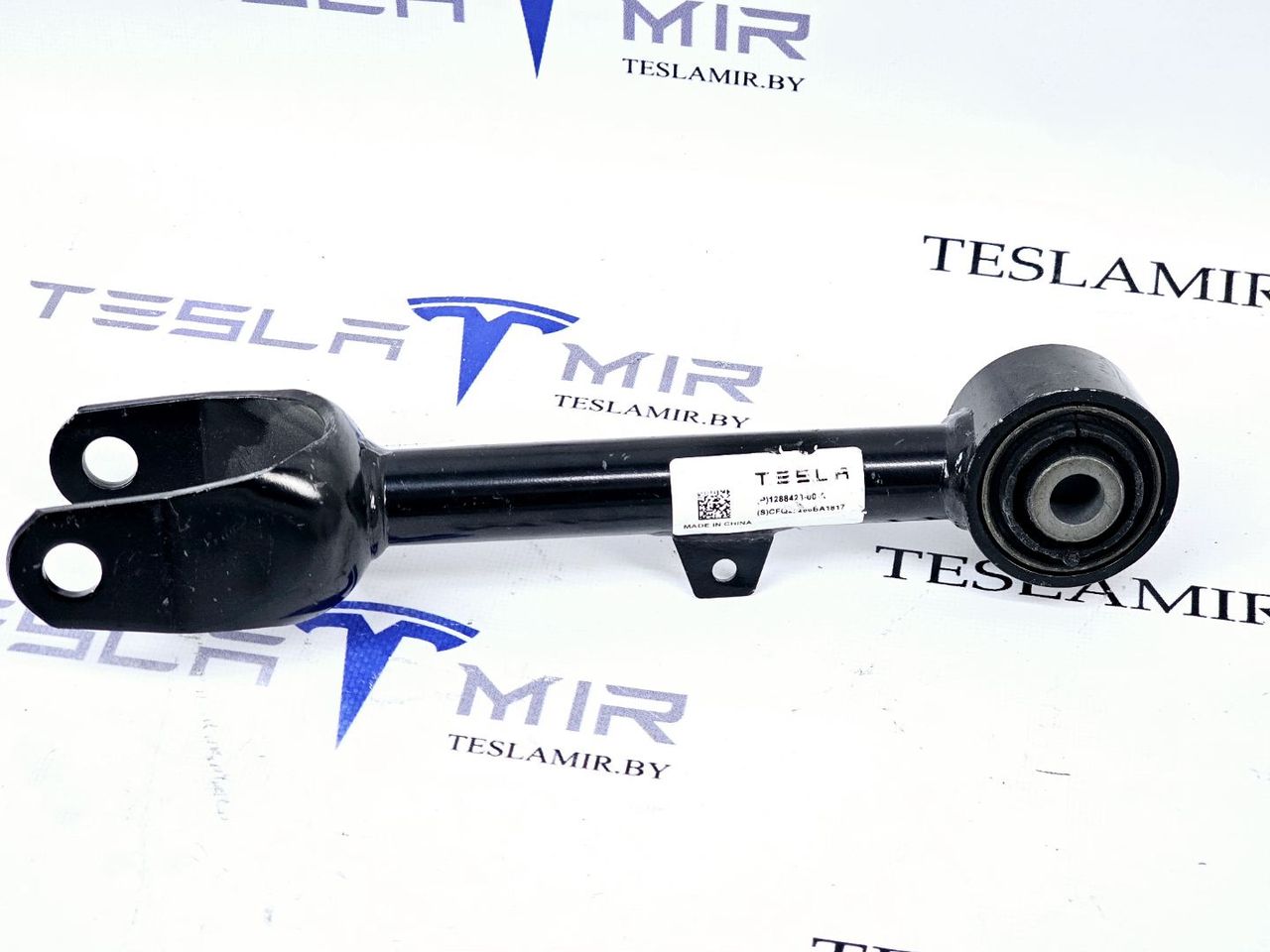 рычаг задний Tesla Model 3 1 поколение 2020, 1188423-00, 1044423-00, 1288423-00 - фото №1