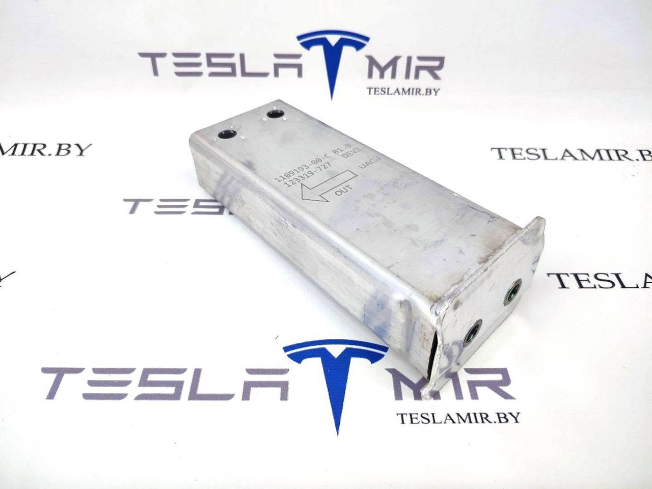 Кронштейн нижнего усилителя переднего бампера Tesla Model Y 1 поколение 2021, 1109193-00 - фото №1