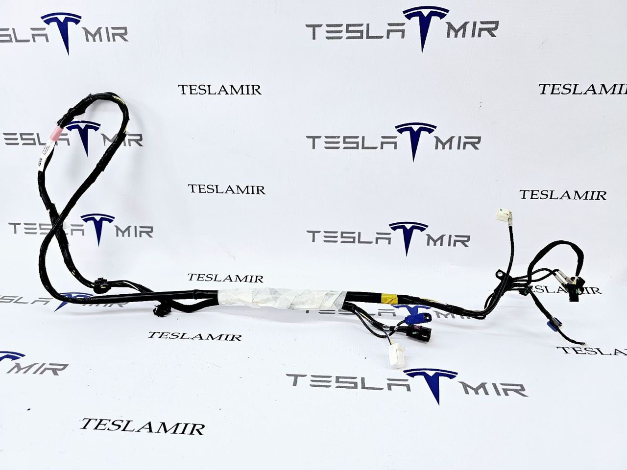 Электропроводка камеры и GPS модуля Tesla Model 3 1 поколение 2019, 1068787-00 - фото №1