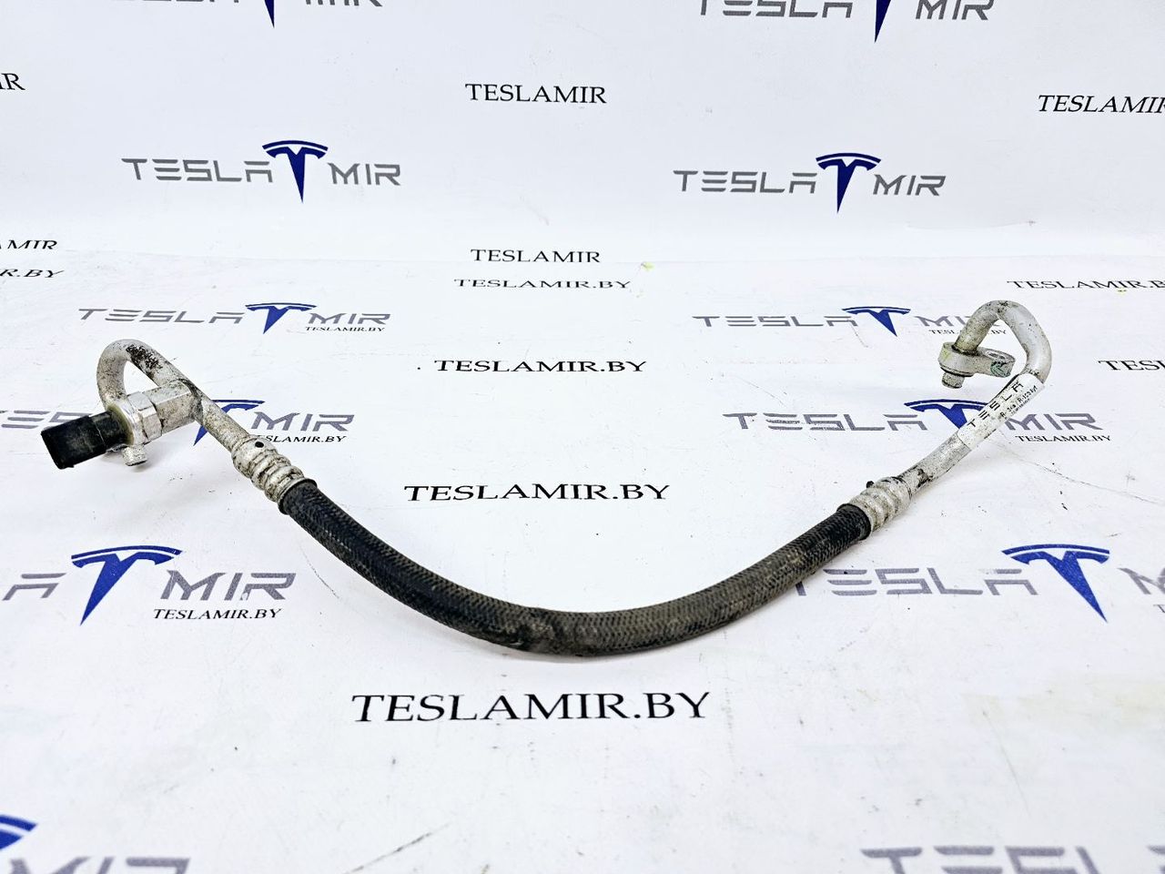 трубка кондиционера Tesla Model 3 1 поколение 2019, 1092158-00 - фото №1