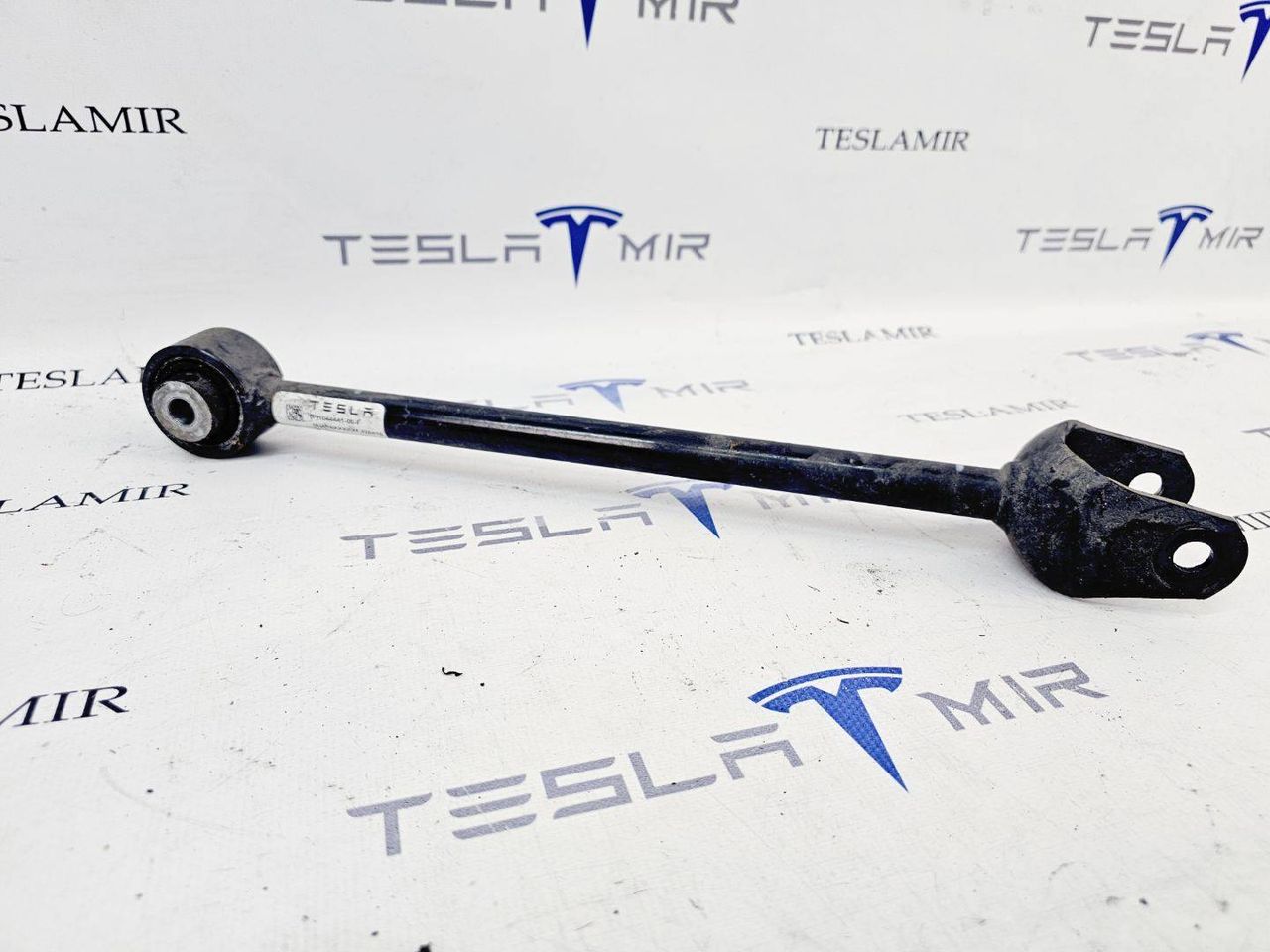 рычаг задний нижний Tesla Model 3 1 поколение 2022, 1044441-00, 1044444-00 - фото №1