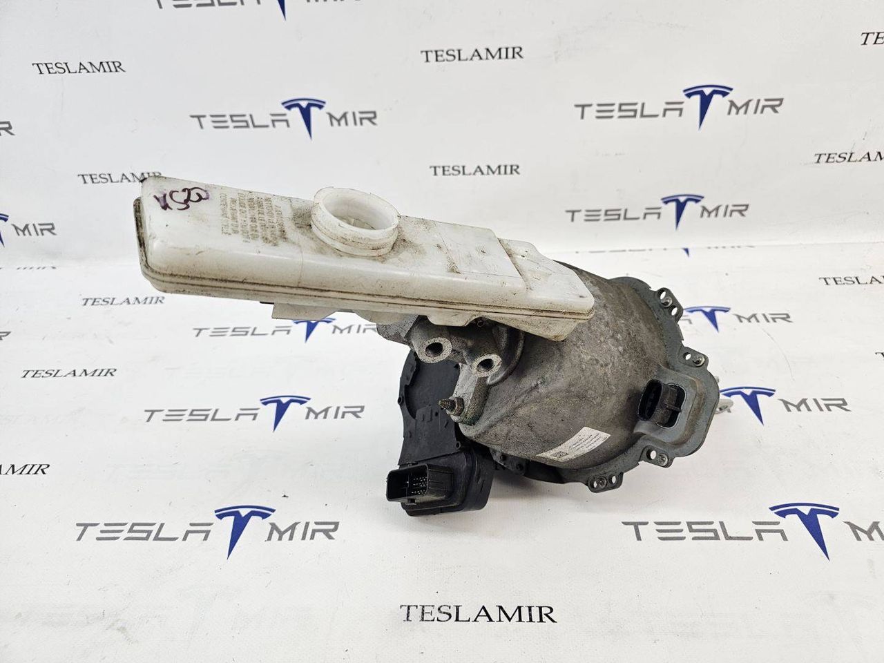 электрический усилитель тормозов Tesla Model 3 1 поколение 2019, 1044678-00, 1044673-00, 1044671-99 - фото №1