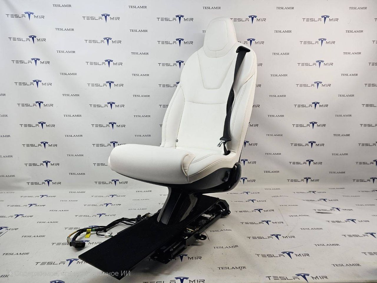 салон (комплект сидений) Tesla Model X 1 поколение 2018, 9876509-01, 1094701-00, 1069294-00 - фото №1