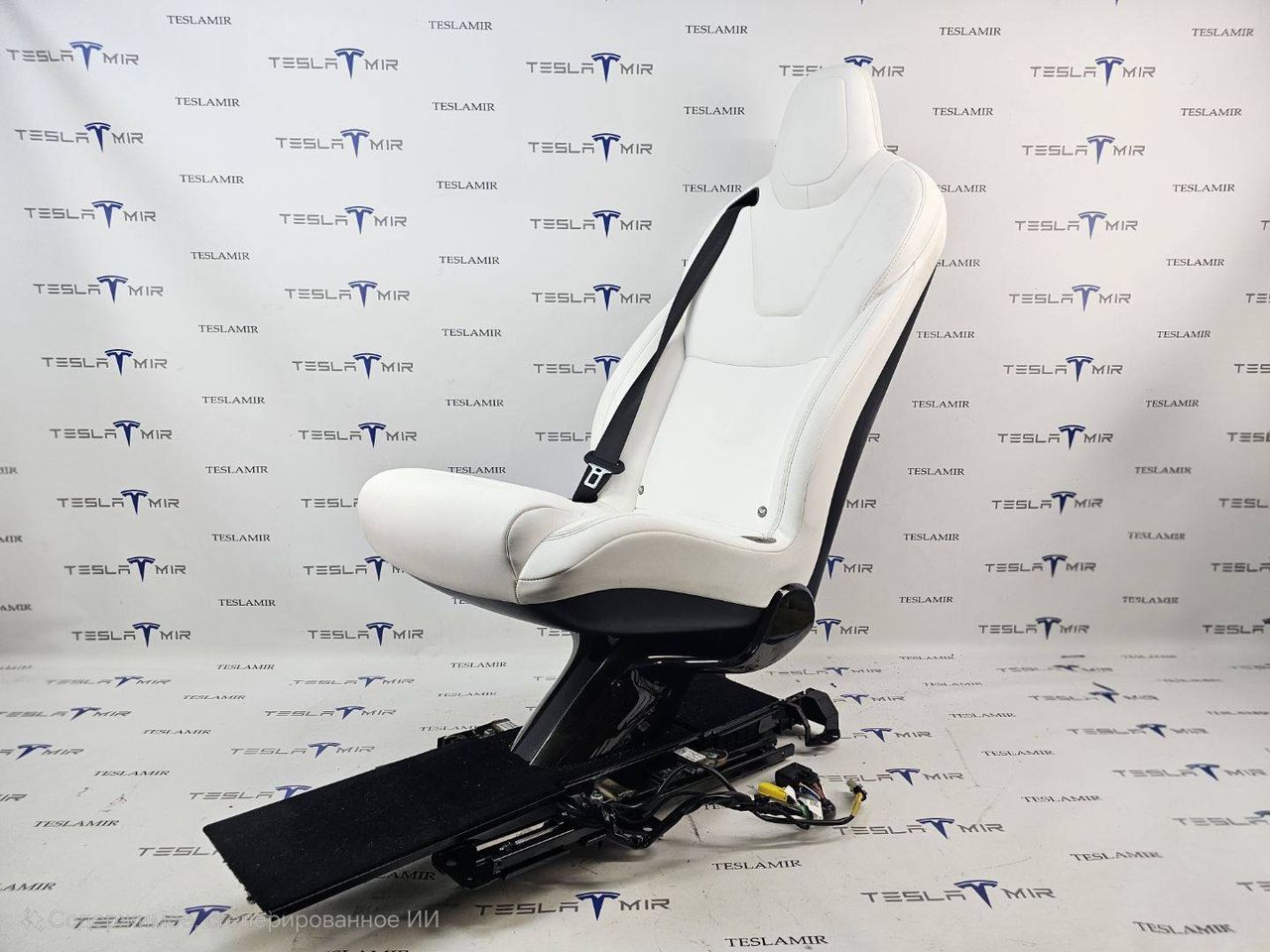 салон (комплект сидений) Tesla Model X 1 поколение 2018, 9876509-01, 1069294-00, 1069295-00 - фото №1