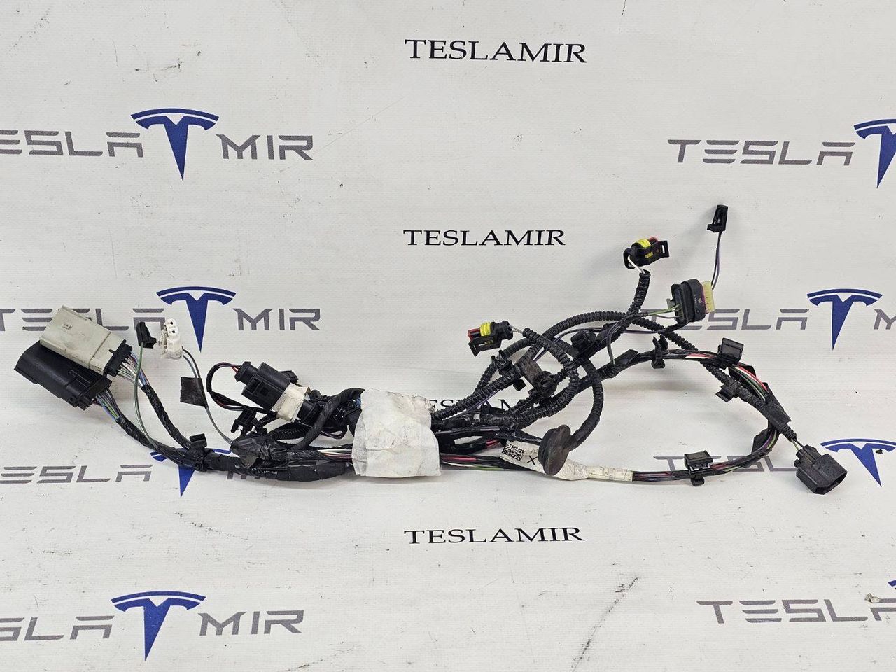 проводка подкапотная Tesla Model X 1 поколение 2018, 2032438-00 - фото №1