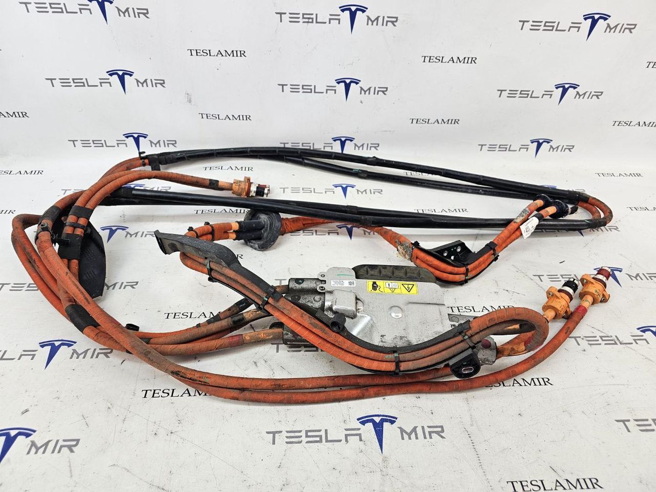 Высоковольтный кабель Tesla Model X 1 поколение 2018, 1063800-10, 1095000-00 - фото №1