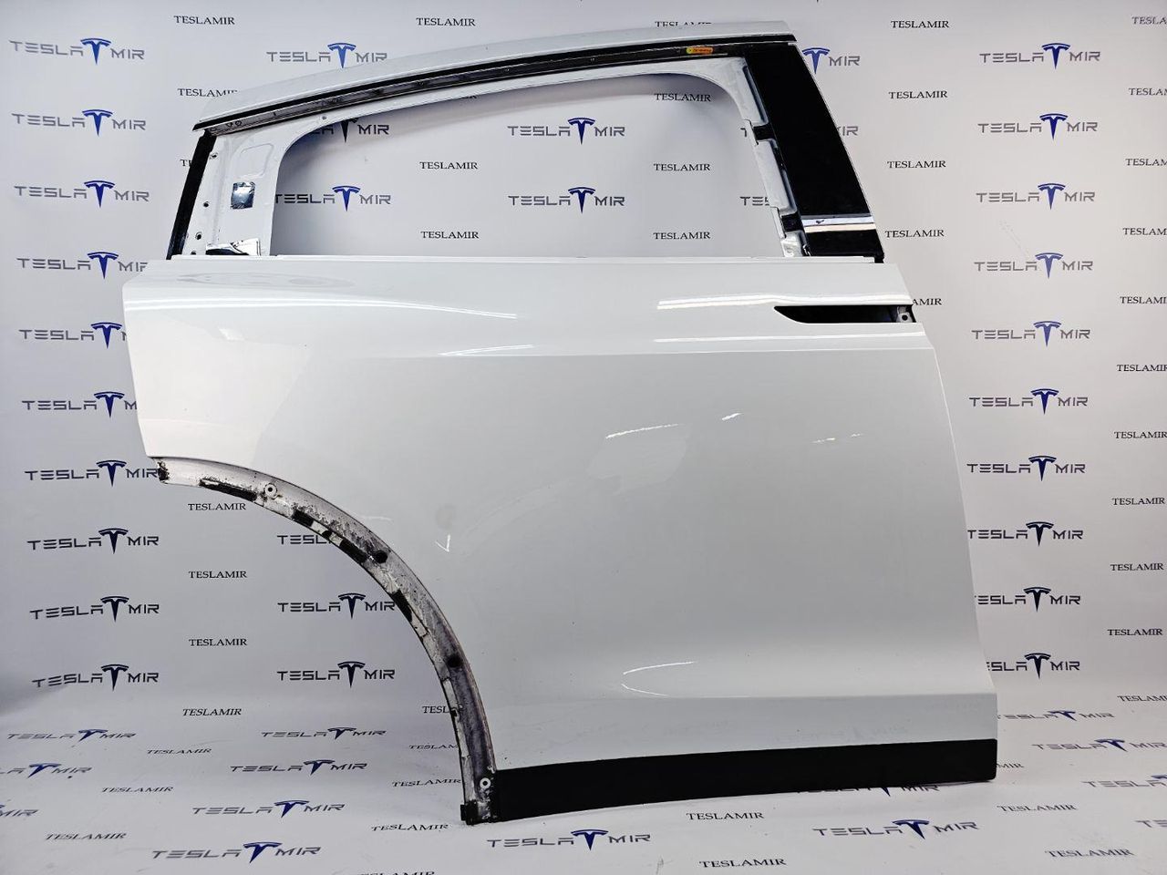 дверь задняя правая Tesla Model X 1 поколение 2018, 1028791-E0, 1032250-00 - фото №1