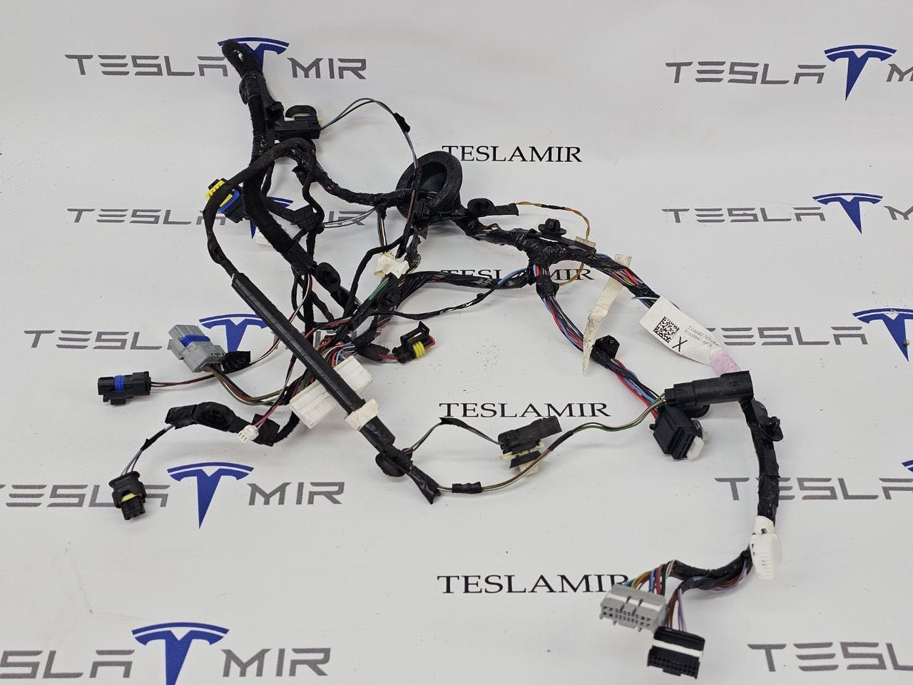 Электропроводка двери задняя правая Tesla Model X 1 поколение 2018, 2032442-00 - фото №1